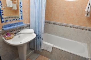 Logis Hotel Solhotel - Banyuls-sur-Mer - 8