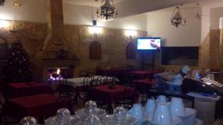 Costas Inn - Spílion - 9