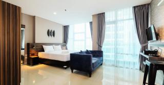 Spacious and Artsy Studio Apartment at Brooklyn Alam Sutera By Travelio - Dongkal Dua - 9