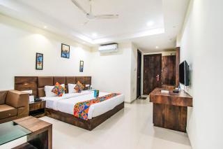 FabHotel Amrit Greens - 7