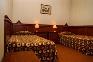 Hotel Central - Veliko Tŭrnovo - 8