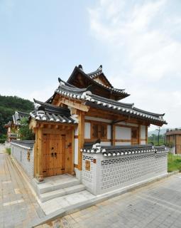 Chaehyodang Hanok Stay - Seul - 6