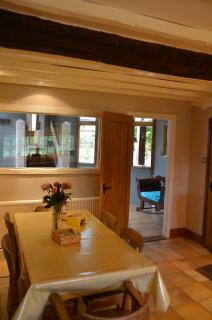Bucket Lock Cottage - Warwick - 3