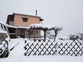 Dryades Guesthouse - Ano Chora - 7