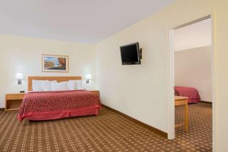 Days Inn by Wyndham Fremont - Fremont - 5