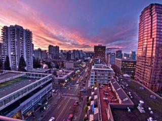 Divya Sutra Suites on Robson Downtown Vancouver - Vancouver - 1