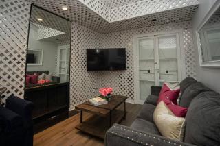 4 BR - Sleeps 8! Celebrity Villa Next to Frenchman St - New Orleans - 6