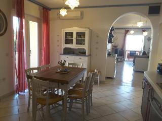 Beach Home Noemie - Vir - 9