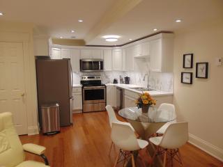 The Elizabeth Manor Guesthouse - St. John's - 1