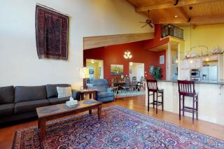 Pine Mountain Getaway (02-461) - Groveland - 3