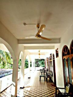 Palm Beach Resort by Yosha Guest - 1