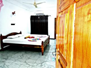Palm Beach Resort by Yosha Guest - Trincomalee - 8