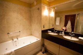 The Lake Hotel - Killarney - 6