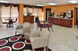America's Best Value Inn & Suites - 4