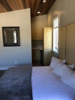 Stone Canyon Inn - Tropic - 6