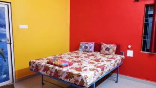 Shiva Shanti Guest House - 1