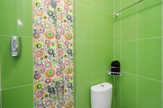 RedDoorz Plus near Stasiun Bekasi - 4