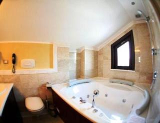 Vigo Hotel - Ploieşti - 1