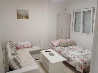 Apartmani M&V - 4