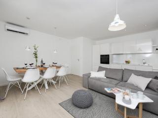 Modern Villa in Nin with Terrace - Nin - 4