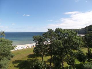 FeWos direkt am Strand, teilweise mit Meerblick, Villa Sirene, Binz - Binz - 2