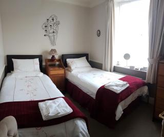 Rowan Tree House B&B - Sleights - 5