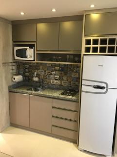 Estudio moderno com linda vista para a Serra - Curitiba - 9