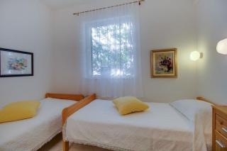 Apartments in Mali Losinj 14834 - Mali Lošinj - 2