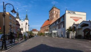 Hotel Ratuszowy - Chojnice - 8