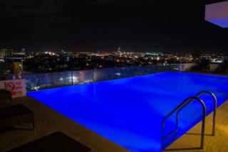 Mabolo Garden Flat A6 with free Rooftop Pool - Città di Cebu - 5