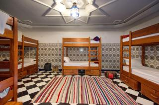 Mosaic Hostel - 4