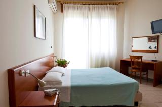 Hotel Adriatico - Borgo Fosso Ghiaia - 6