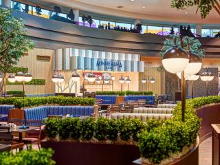 Mystic Lake Casino Hotel - Prior Lake - 5
