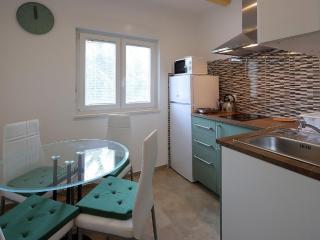 Apartment in ilo with sea beach - Šilo - 4