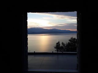 Aqua Two Storey House - 7