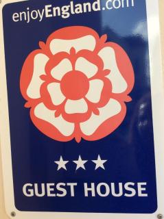 Hedley Villa Guest House - Leamington Spa - 1