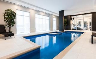 Imperia Hôtel et Suites Boucherville - Boucherville - 1