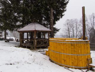 Charming Chalet Timisu de Sus - 6