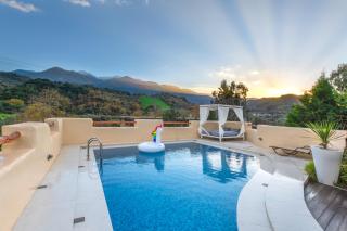 Verekinthos Villas - Pool, Hot Tub, BBQ, Kids Playground, Stunning Mountain Views - 9