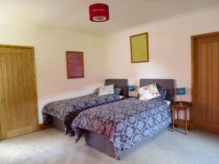 Hill View - 8