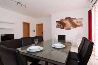 Crescent Court F - St Paul's Bay - 7