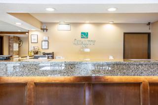 Quality Inn - Storm Lake - 1