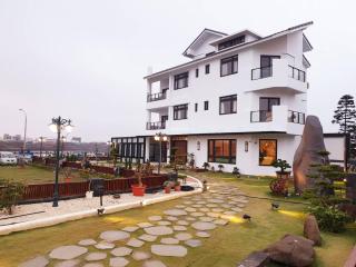 Ocean View Hall B&B - 2