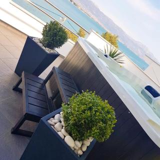 Luxury apartment MaLea with jacuzzi and sauna, by the sea - Trogir - 1