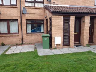 Hardgate Gardens - Glasgow - 3