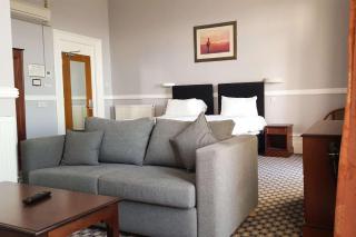 San Clu Hotel, Bar & Brasserie - 5