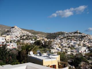 Stone house in Syros - 9