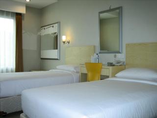 Triniti Hotel Batam - Nagoya - 3