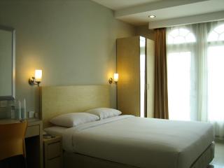Triniti Hotel Batam - Nagoya - 2