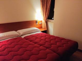 Hostal Prada Borges - 1